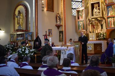 uroczystości pogrzebowe księdza prałata Edmunda Cisaka 37